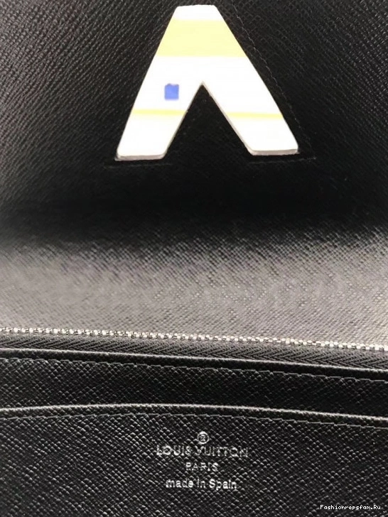 FS CHEAP Twist Louis Vuitton Wallet 0806